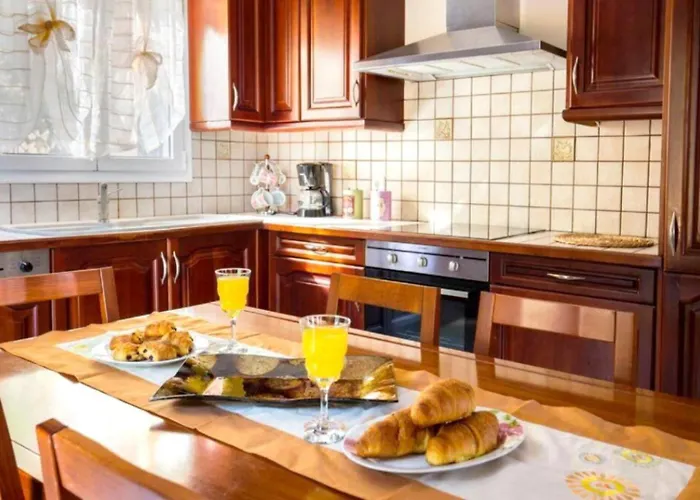 Estia Sea View Villa *