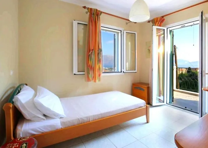 Estia Sea View Villa *